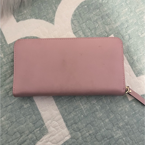Kate Spade Beau Lacey Wallet 🩷 - Picture 4 of 9